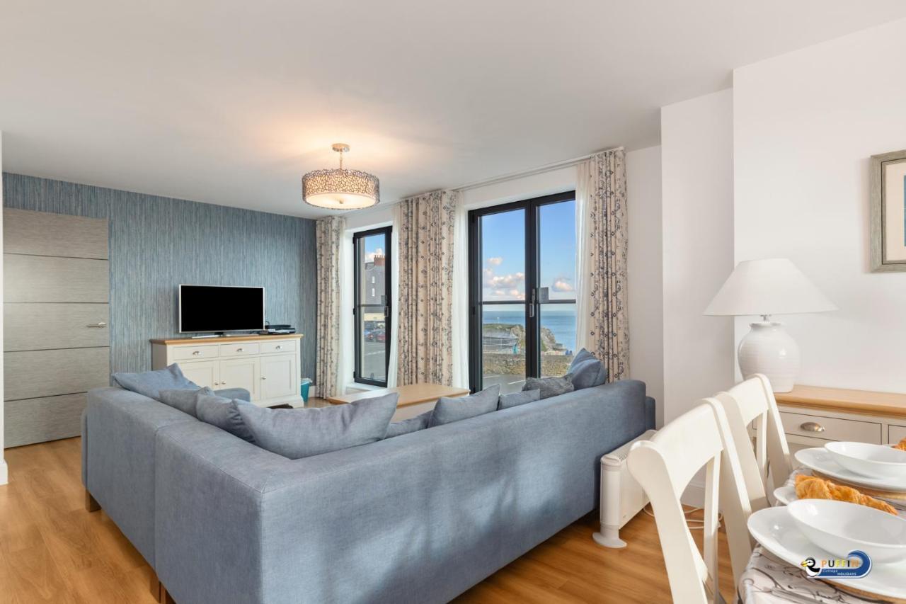 Apartment 8 Waterstone House - Luxury Apartment, Sea Views, Pet Friendly Tenby Extérieur photo