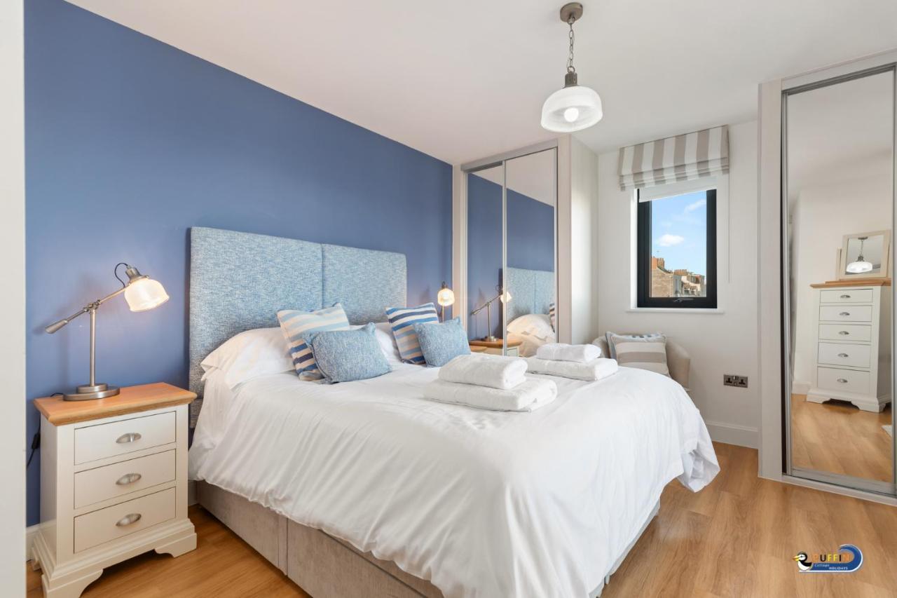 Apartment 8 Waterstone House - Luxury Apartment, Sea Views, Pet Friendly Tenby Extérieur photo